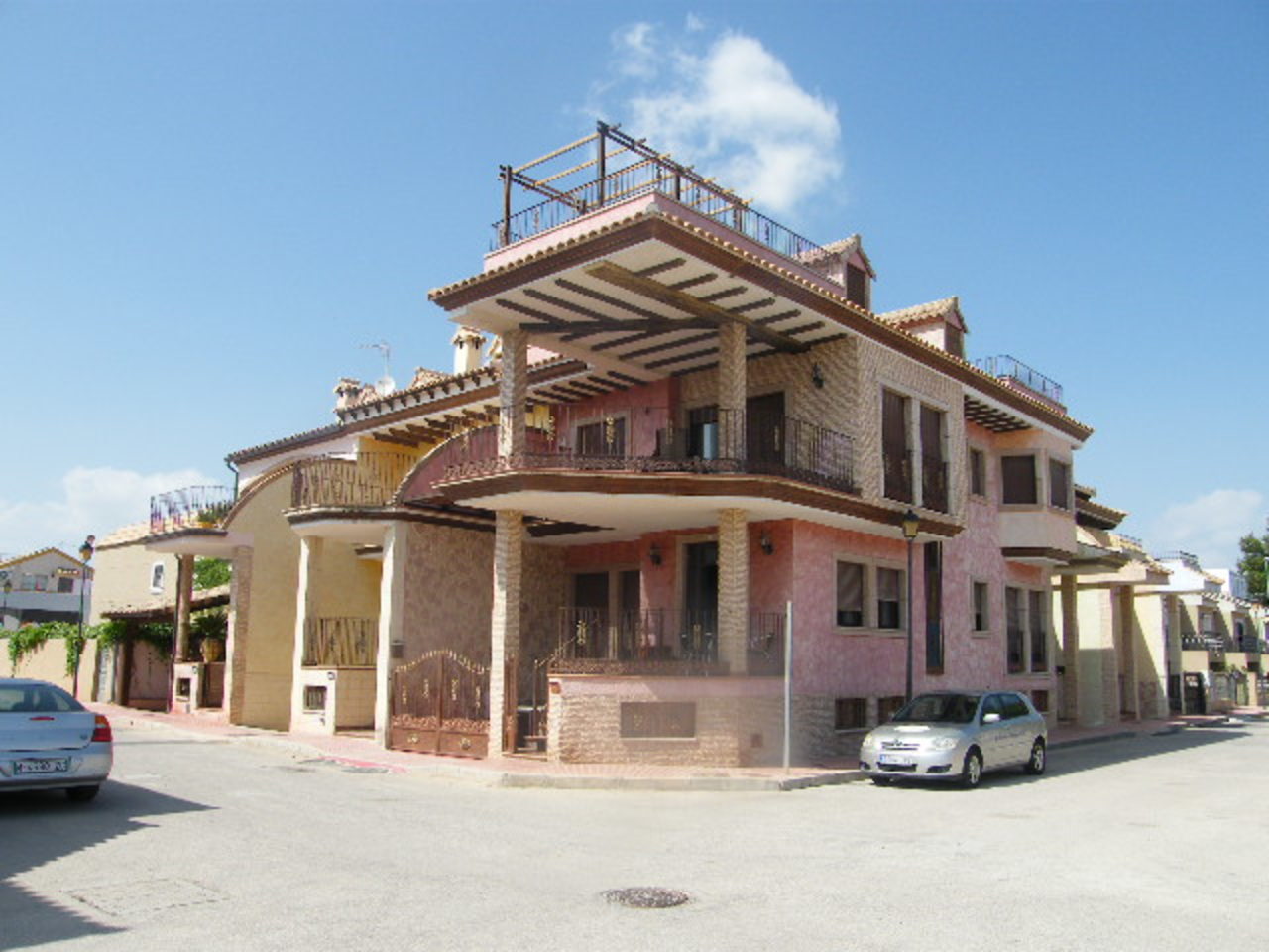 For sale: 5 bedroom house / villa in Daya Nueva